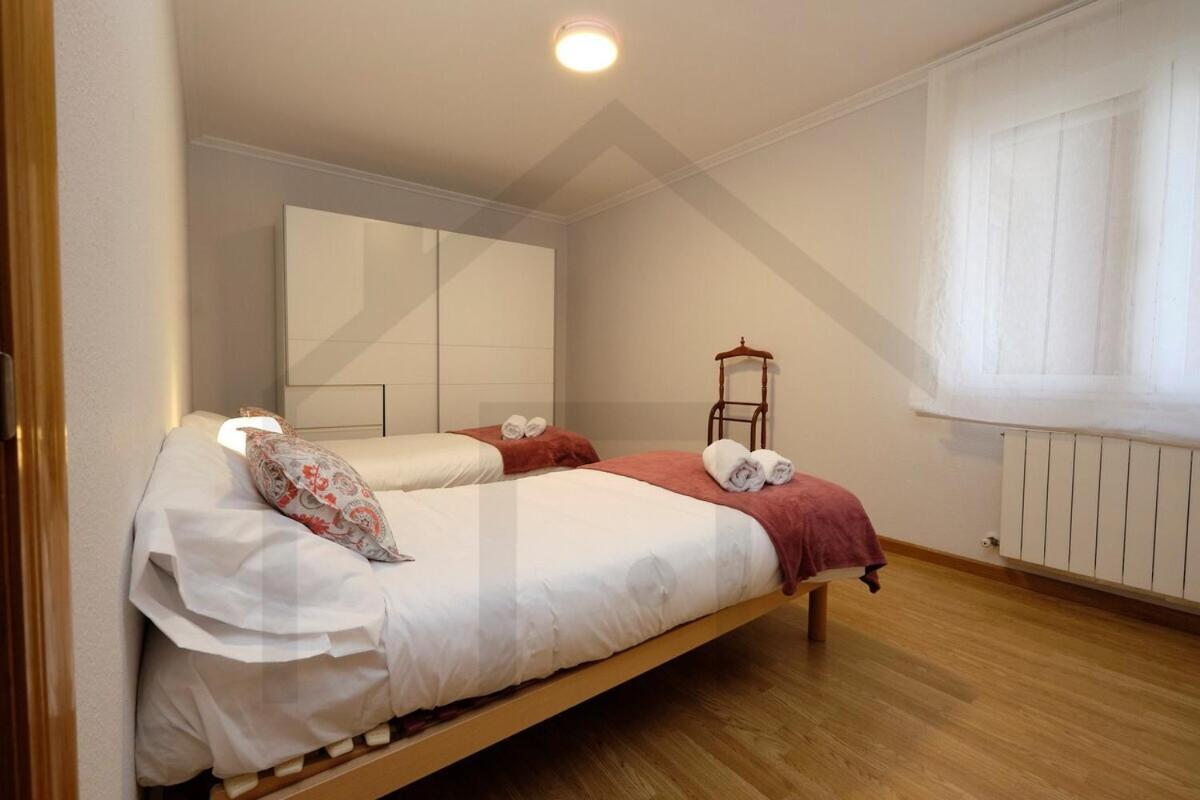 Cabrales - Parking Gratis - Wifi - A Un Paso Del Centro Apartment Gijon Exterior photo